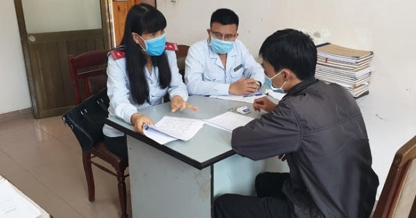 Lâm Đồng: Bán sách không rõ nguồn gốc bị phạt 40 triệu đồng