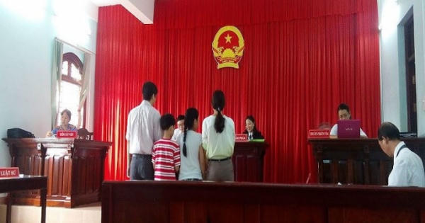 Luật cần quy định cụ thể để áp dụng thống nhất khi ly hôn