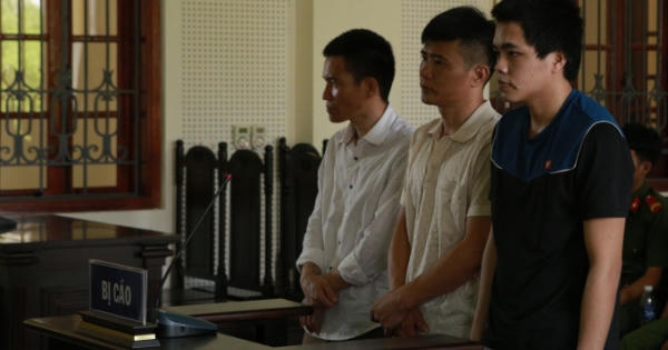 Án tử hình cho hai đối tượng buôn “cái chết trắng” Án tử hình cho hai đối tượng buôn “cái chết trắng”