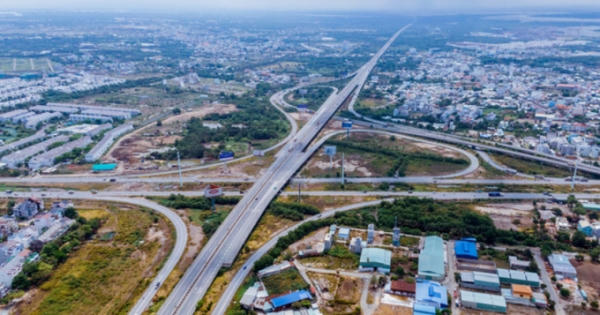 Tin kinh tế 7h30AM: Quảng Nam và Lào Cai sẽ có 2 sân golf 18 lỗ; Bỏ thuế linh kiện, giá ôtô vẫn cao Tin kinh tế 7h30AM: Quảng Nam và Lào Cai sẽ có 2 sân golf 18 lỗ; Bỏ thuế linh kiện, giá ôtô vẫn cao