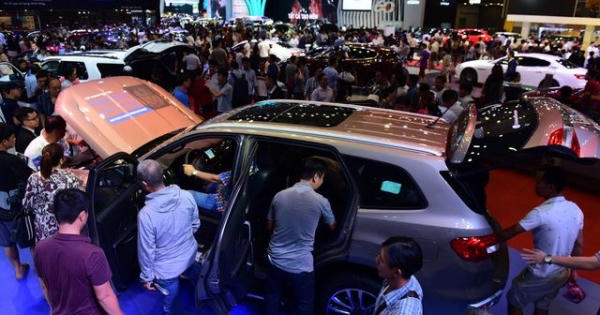 Người Việt tốn bao nhiêu tiền để nuôi xe hơi?