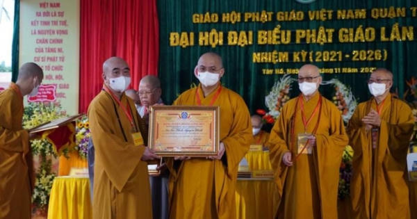 Đại đức Thích Nguyên Chính làm Trưởng Ban Trị sự GHPGVN quận Tây Hồ