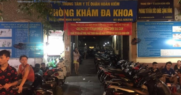 Hà Nội: Phố đi bộ, phố gửi xe "cắt cổ"