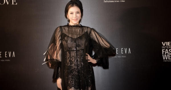 Lý Nhã Kỳ diện váy ren xuyên thấu đốt nóng Tuần lễ thời trang quốc tế Việt Nam