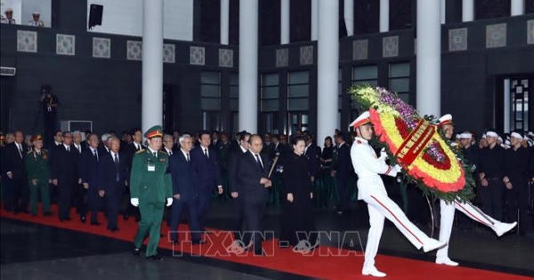 Tin nhanh ngày 3/5:  Lễ viếng Nguyên Chủ tịch nước Lê Đức Anh