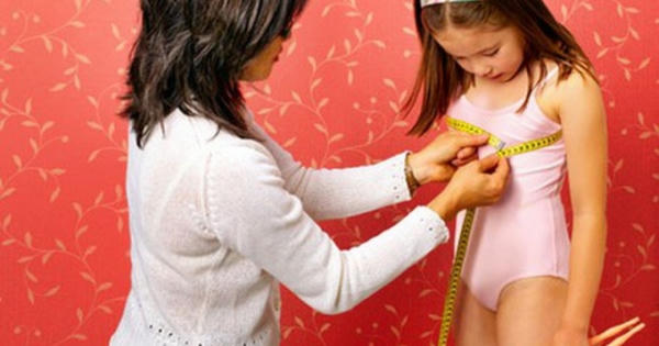 Giật mình hàng trăm bé gái 3-4 tuổi đã dậy thì không rõ nguyên nhân