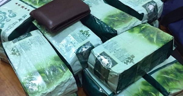 Bị bắt khi đang chở 15 kg ma túy đến "điểm hẹn"