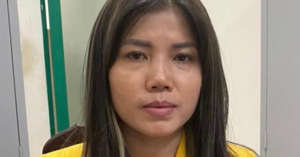 Nữ nhân viên massage rủ bạn đi bán dâm với giá là 2 triệu đồng/lượt