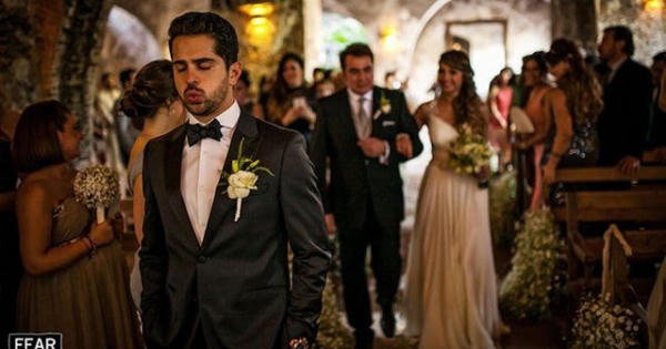 Những bức ảnh cưới đẹp nhất trong một thập kỷ qua