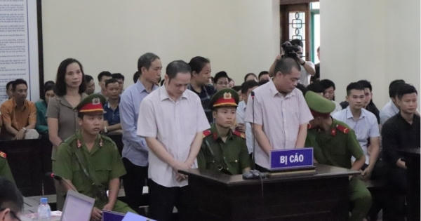 Gian lận thi cử ở Hà Giang: Phó chủ tịch tỉnh là người nhờ nâng điểm