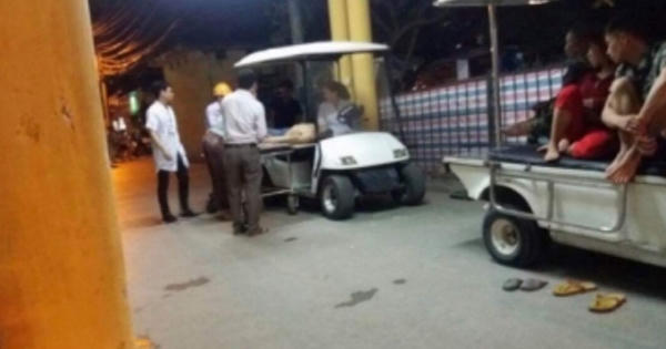 Sập giàn giáo tại dự án Thanh Hà, nhiều người bị vùi trong đống đổ nát