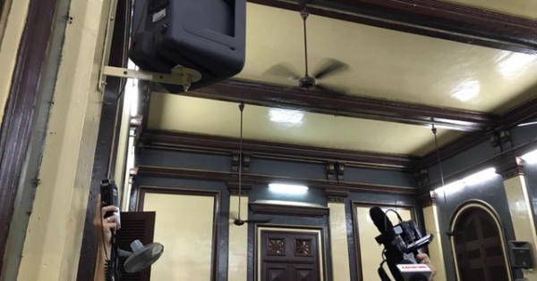 Vụ Hoa hậu Phương Nga: Nhân chứng Mai Phương ngồi phòng kín là sai quy định?