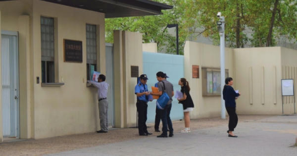 Công ty CP quốc tế ICO bị đình chỉ đại diện xin cấp Visa cho học sinh đi du học