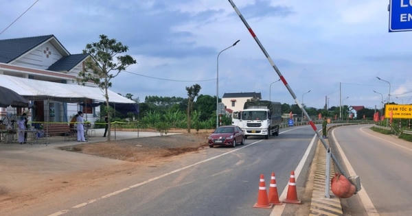 Gần 1.000 trường hợp F1, Lạng Sơn giãn cách xã hội toàn huyện Hữu Lũng Gần 1.000 trường hợp F1, Lạng Sơn giãn cách xã hội toàn huyện Hữu Lũng