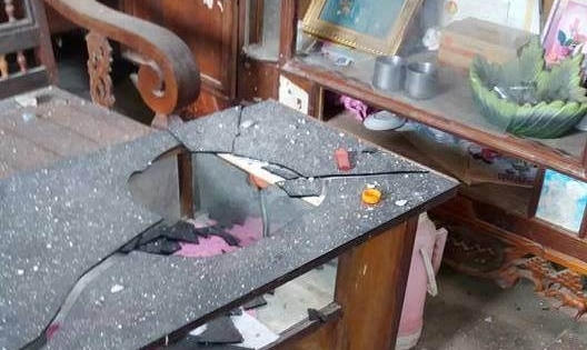 Yên Bái: Nổ mìn khai thác đá, 4 người nhập viện, nhiều nhà "bay nóc"