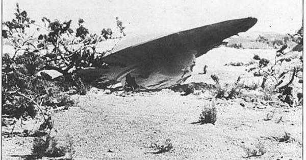 Bằng chứng người ngoài hành tinh đến Mỹ năm 1947?