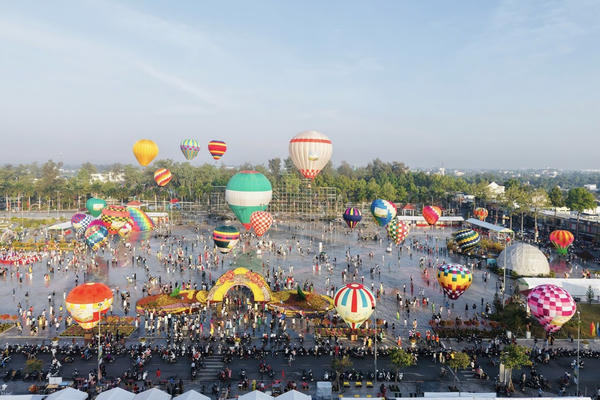 Festival Hoa-Kiểng Sa Đéc lần II: Di sản sống trong dòng chảy sáng tạo