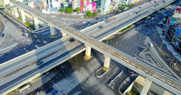 Toàn cảnh nút giao 4 tầng đường đầu tiên ở Hà Nội