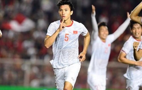 SC Heerenveen ngợi ca Đoàn Văn Hậu, chúc mừng chiến tích của U22 Việt Nam
