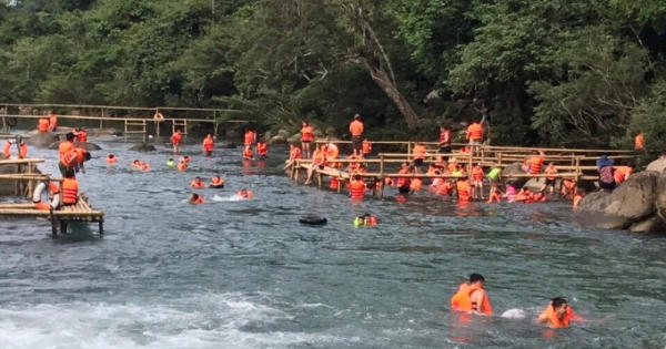 Quảng Bình: Dự án của Phù Sa Đỏ muốn tiếp tục phải có sự thỏa thuận! Quảng Bình: Dự án của Phù Sa Đỏ muốn tiếp tục phải có sự thỏa thuận!