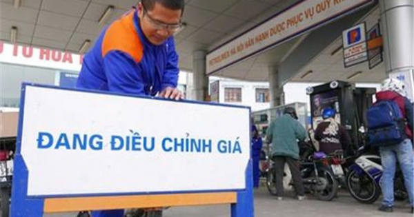 15h chiều nay (12/6): Giá Xăng tăng gần 1.000 đồng/lít