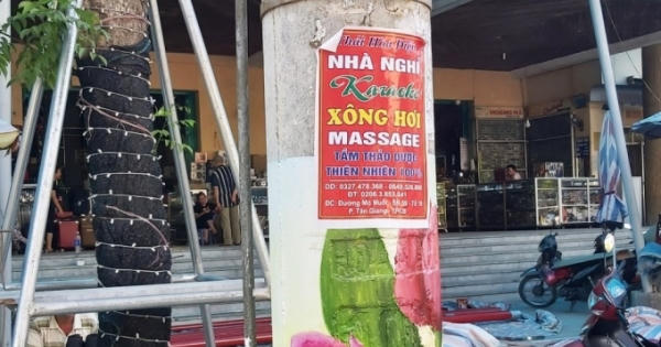 Cao Bằng: Xử phạt 40 triệu đồng đối với hành vi dán quảng cáo trên cột điện
