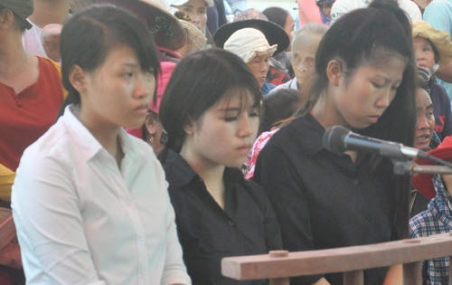 Làm nhục người khác vì nghi bị nói xấu