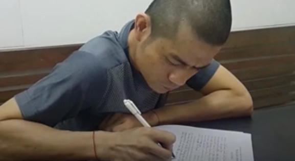 Nghệ An: Khởi tố đối tượng cầm lựu đạn cố thủ trong nhà