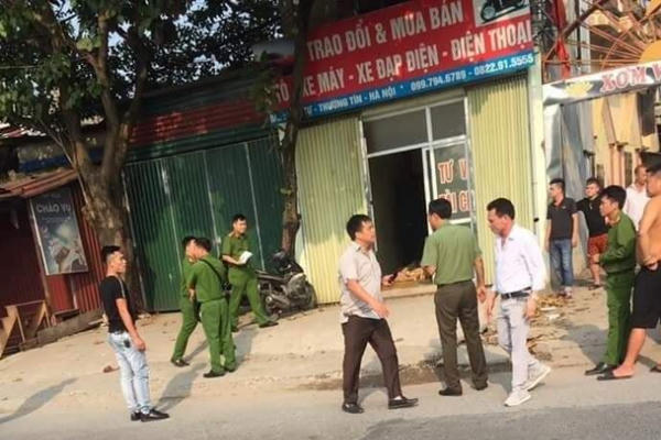 Hà Nội: Một người đàn ông bất ngờ bị đâm chết tại hiệu cầm đồ