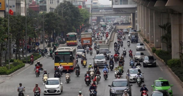 Xe buýt Hà Nội nguy cơ phải tạm dừng chạy