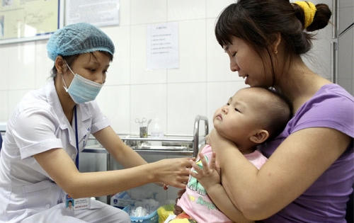 Làm sao để phân biệt ho gà và ho thường? Làm sao để phân biệt ho gà và ho thường?