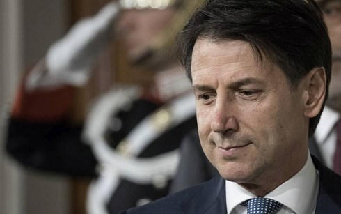 Ông Conte từ chối làm Thủ tướng, Italy lại rơi vào khủng hoảng
