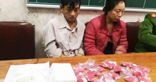 Bị truy bắt, hai vợ chồng hờ ôm ma túy nhảy xuống vực Bị truy bắt, hai vợ chồng hờ ôm ma túy nhảy xuống vực