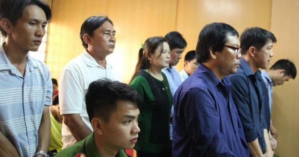 Từ chuyện Phó phòng Cảnh sát kinh tế cưỡng hiếp tập thể nữ sinh đến chuyện phá rừng, bán logo 'xe vua'