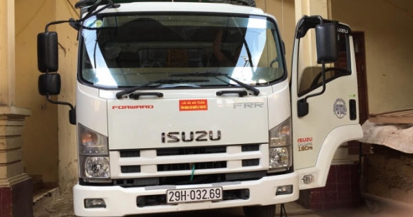 Vụ Isuzu Long Biên bị tố bán xe “đểu”: Đại lý từ chối quyền lợi của khách hàng?