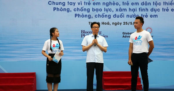 Lắng nghe để yêu thương trẻ em nhiều hơn Lắng nghe để yêu thương trẻ em nhiều hơn