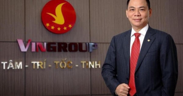 Bật mí mức thù lao "khủng " của tỷ phú Phạm Nhật Vượng