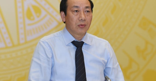 Giữa Uber, Grab với Taxi truyền thống cần có sự cạnh tranh công bằng