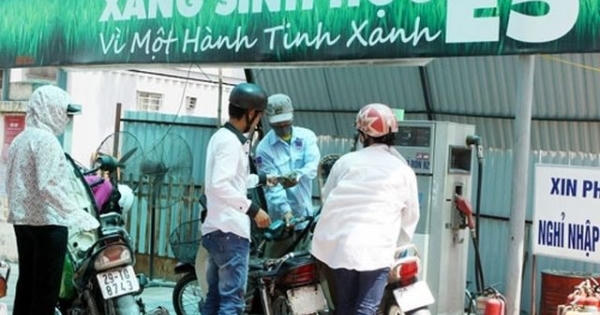 Người dân không thiết tha, nhiều cây xăng bỏ hẳn trụ bán xăng sinh học E5 Người dân không thiết tha, nhiều cây xăng bỏ hẳn trụ bán xăng sinh học E5