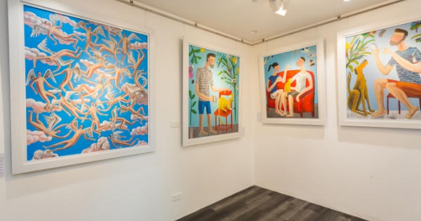 Họa sỹ nào tham dự Hội chợ nghệ thuật tổ chức tại London?