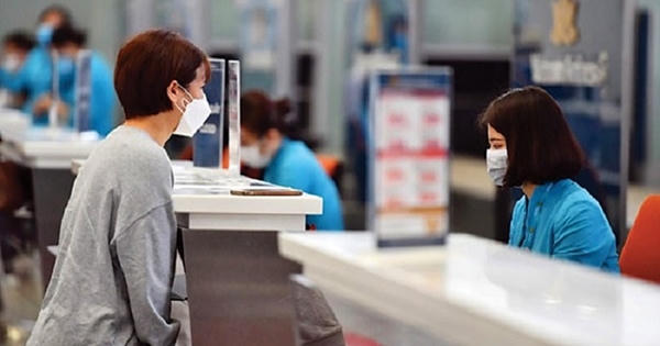 Vì sao khách chưa thể mua vé máy bay dịp Tết?