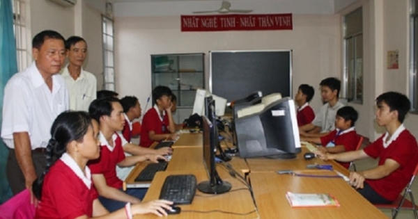 Thực hiện Công ước về Quyền của người khuyết tật