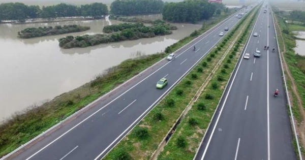 Doanh nghiệp xăng dầu muốn giảm thuế nhập khẩu xăng xuống 10%