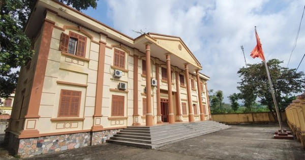 Hồ sơ đẹp "không tì vết" của Chánh Văn phòng tòa huyện trốn truy nã 26 năm Hồ sơ đẹp "không tì vết" của Chánh Văn phòng tòa huyện trốn truy nã 26 năm