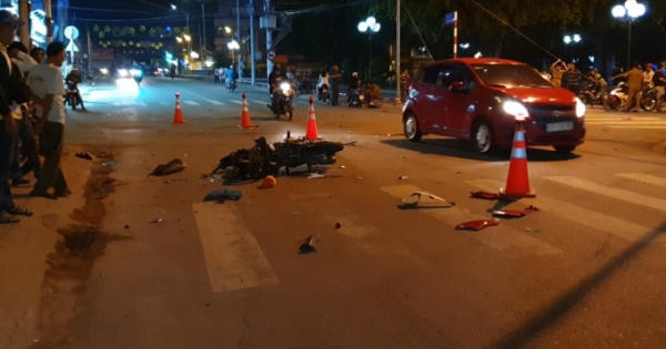 Bình Dương: 2 người thương vong sau vụ va chạm giữa xe PKL và xe máy