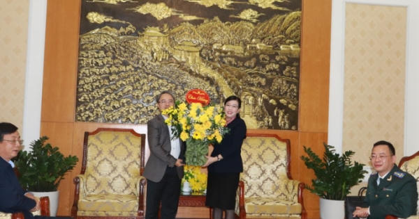 Tổng cục trưởng Tổng cục Thi hành án dân sự Nguyễn Quang Thái làm việc tại Thái Nguyên Tổng cục trưởng Tổng cục Thi hành án dân sự Nguyễn Quang Thái làm việc tại Thái Nguyên