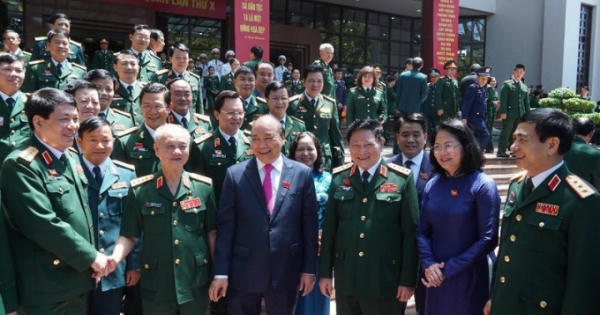 Thủ tướng Nguyễn Xuân Phúc: "Công tác thi đua trong quân đội phải góp phần nâng cao tiềm lực quân sự, quốc phòng"