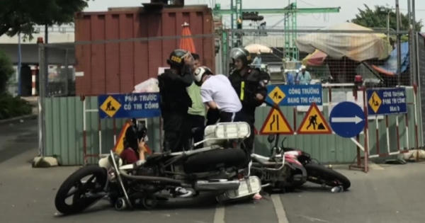 Audio Thời sự Pháp luật: Tạm đình chỉ công tác CSCĐ truy đuổi, 'lên gối' vào bụng học sinh