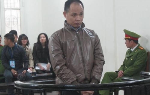 Chủ quán bia cùng nhân viên đánh chết người: Đối tượng cho vay nặng lãi đổ lỗi người đã chết “mượn xe không trả”? Chủ quán bia cùng nhân viên đánh chết người: Đối tượng cho vay nặng lãi đổ lỗi người đã chết “mượn xe không trả”?