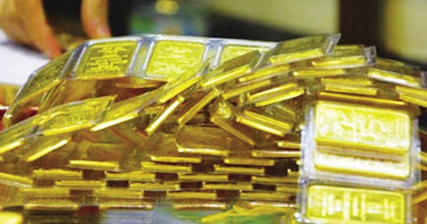 Giá vàng hôm nay 19/5: USD lên đỉnh, giá vàng tiếp tục trượt dài